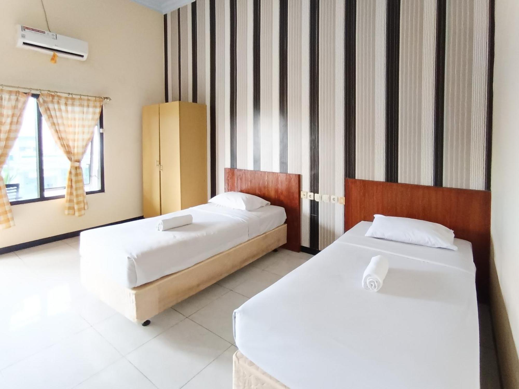 Gita Puri Redpartner Blitar Hotel Eksteriør billede